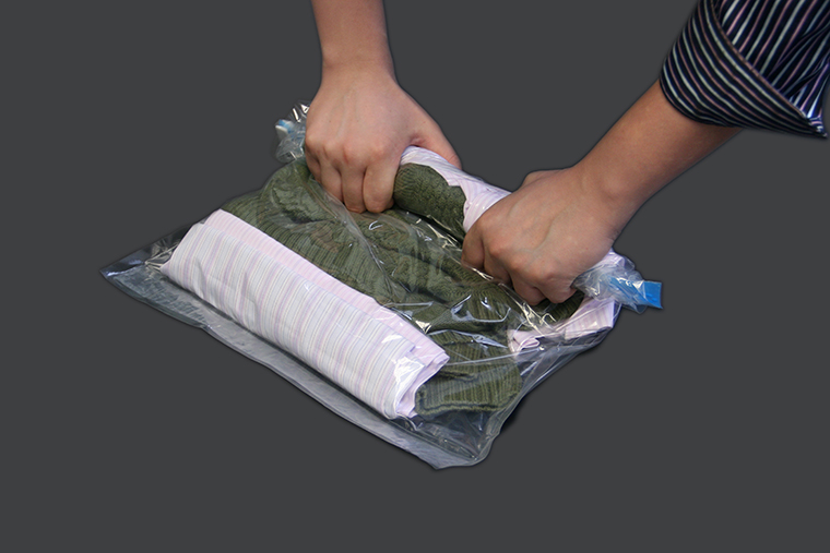 动动手 压缩袋收藏袋 手卷式衣物真空收藏袋(2只装)