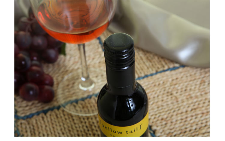 澳大利亚原装进口 Yellow Tail/黄尾袋鼠西拉红葡萄酒  187ML/瓶