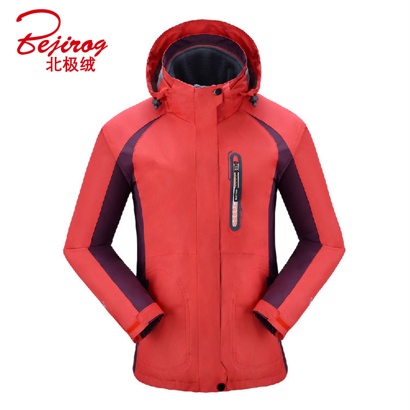 外套女秋冬款冲锋衣 da8ba5d8e0315e93a373577f0468b4bf.jpg